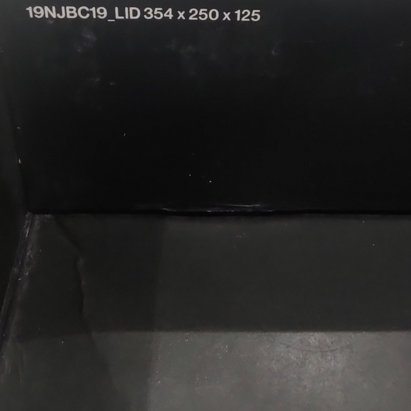 Brand New Jordan 4 Black Cat Size 12 M - Picture 4 of 9